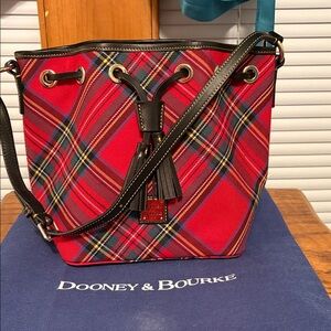 NWOT Dooney small Kendall drawstring